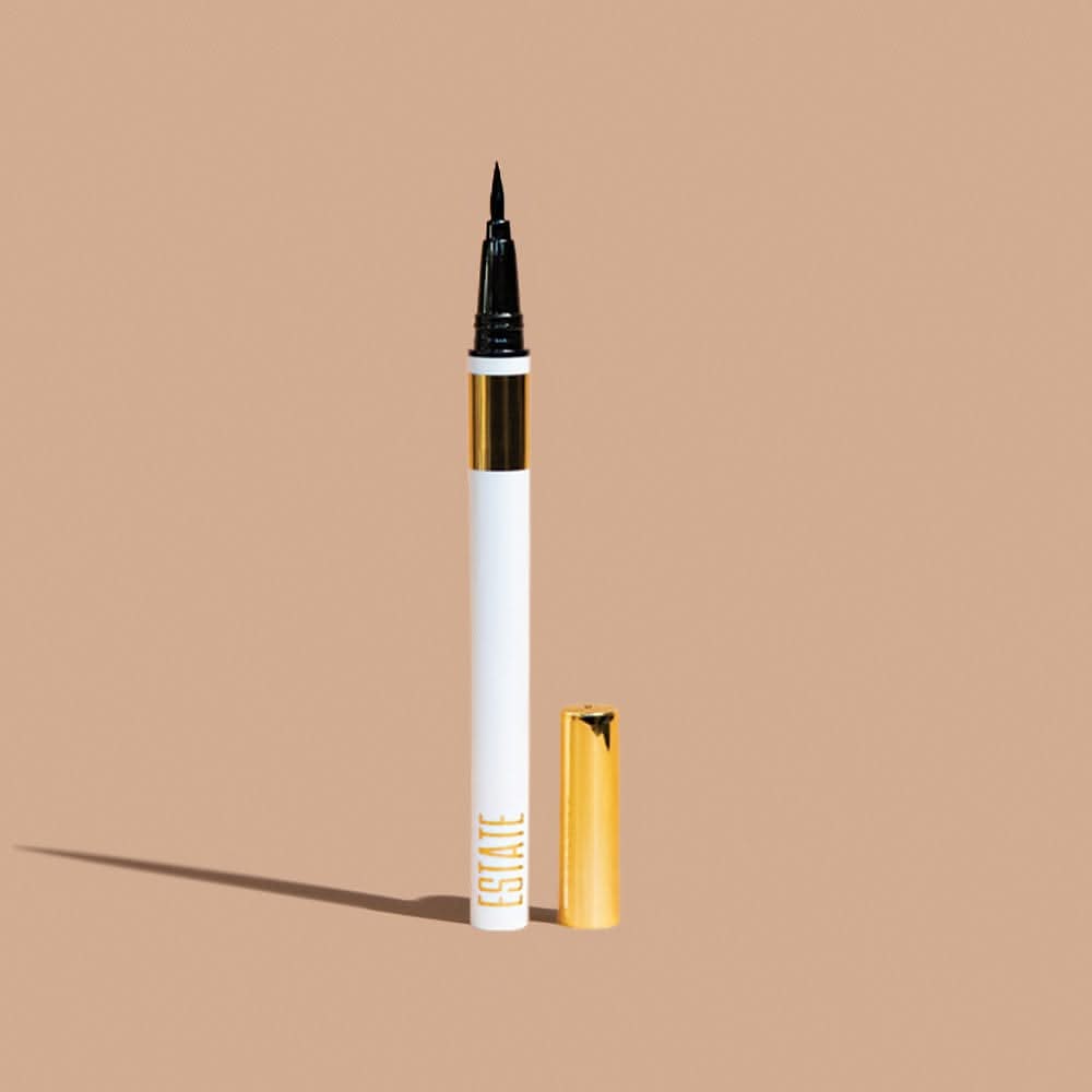 Precision liquid liner Estate felt tip eyeliner. Traceur liquide noir